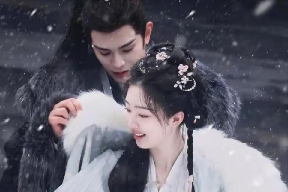 内娱终于出了个让人害怕的00后女演员，邓恩熙。不是因为她长得多惊艳，也不是因为她