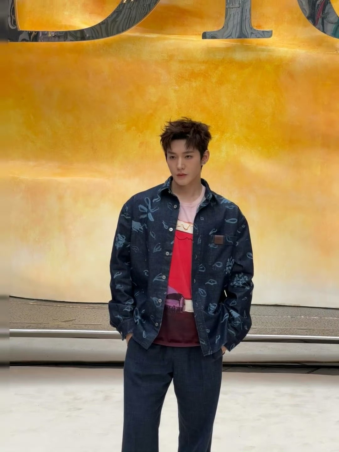 迪丽热巴、邓为南京🦅活动生图直出，所有人来感受王亚飞迪丽热巴邓为直播古早潮男