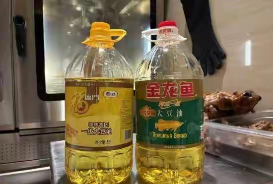 发现了过期羊腿，西贝：是真正准备扔掉的，已经不做羊腿了[狗头]发现了转基因豆油