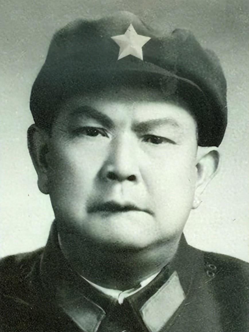 1941年，新四军参谋带着俩伤员打游击，3人1枪4年时间壮大几百倍