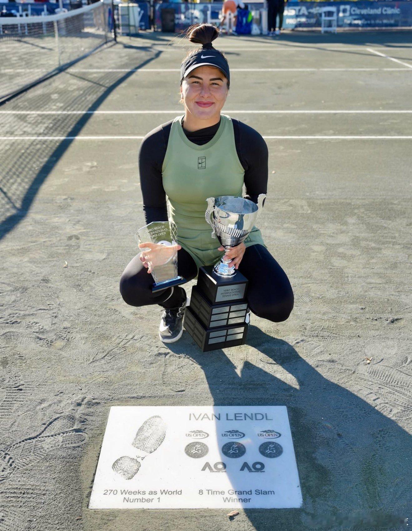 前美网冠军安德莱斯库连夺两冠2019美网冠军安德莱斯库🇨🇦放弃了澳网资格赛，