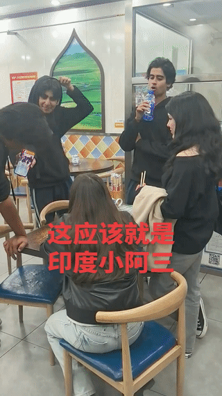 北京一家“兰州牛肉面”拉面店里突然来了几个印度留学生吃饭？这让店老板感到非常意