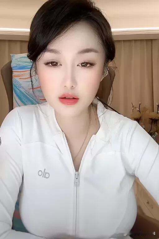 女人跟男人关系再好，也不要全信，当他翻脸的时候，你啥也不是，不管曾经多
