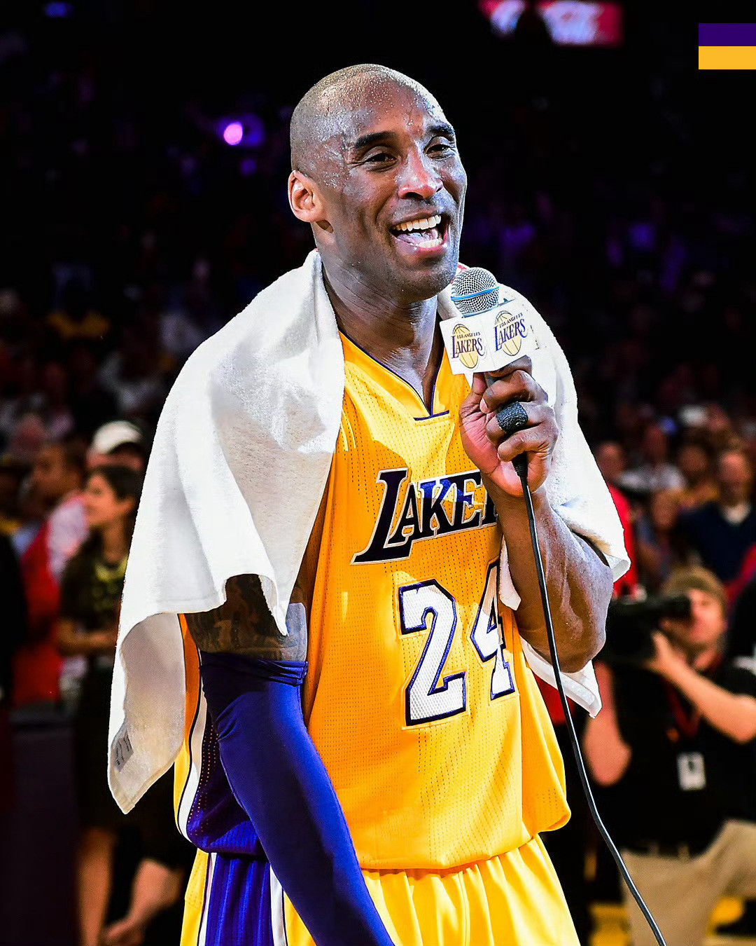 世界永远不会把你遗忘💜💛科比48岁了科比48岁生日