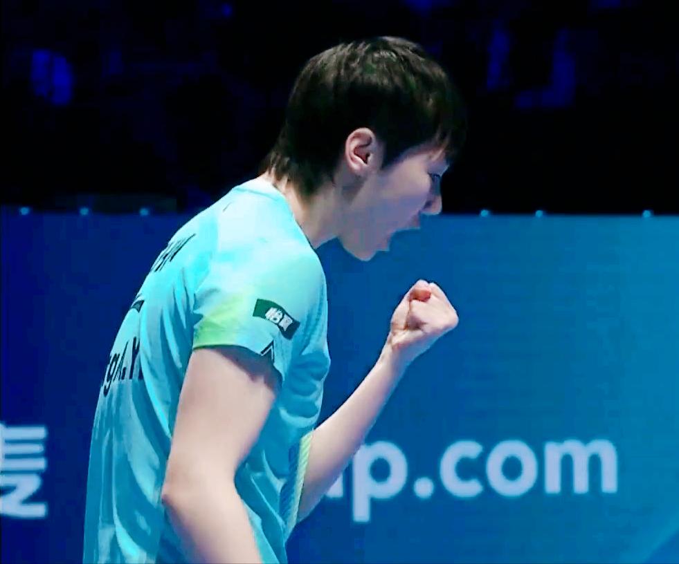 我去！鳗鱼不太会打颗粒选手吗？今晚打阿库拉，第一局开局居然被压着打。