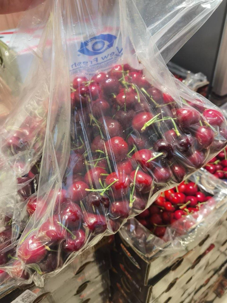 一觉醒来，发现炸了，咱老百姓也能吃上高端水果了！以前车厘子，动不动就是¥50