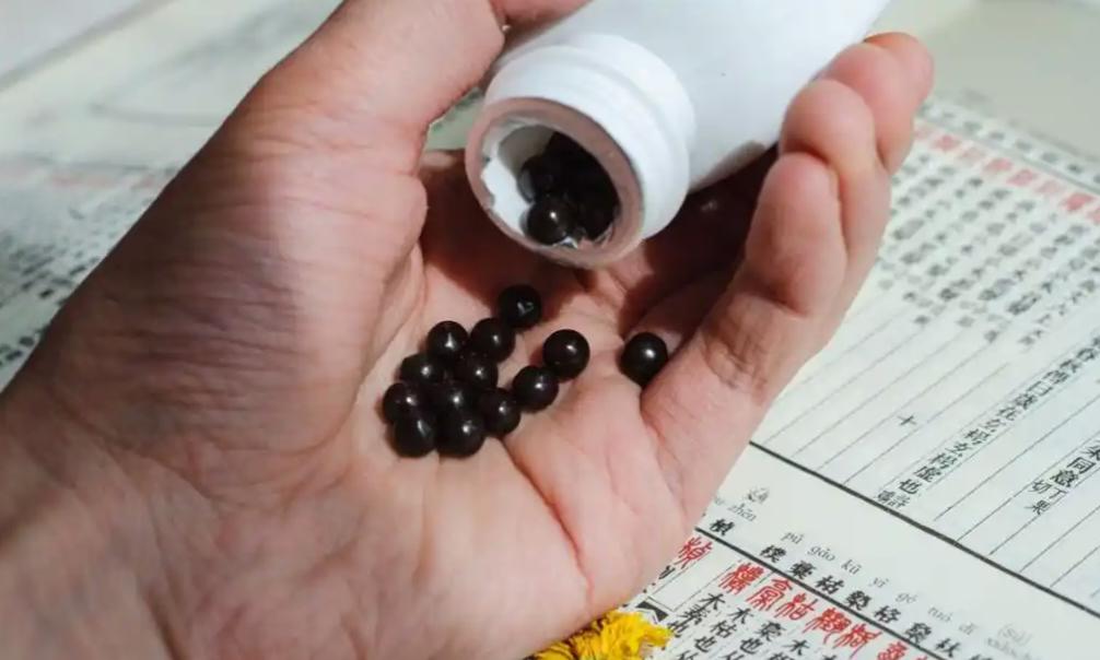 52岁广东男子长期吃复方丹参滴丸，4年后复查，身体情况有啥变化在广东，中老年人