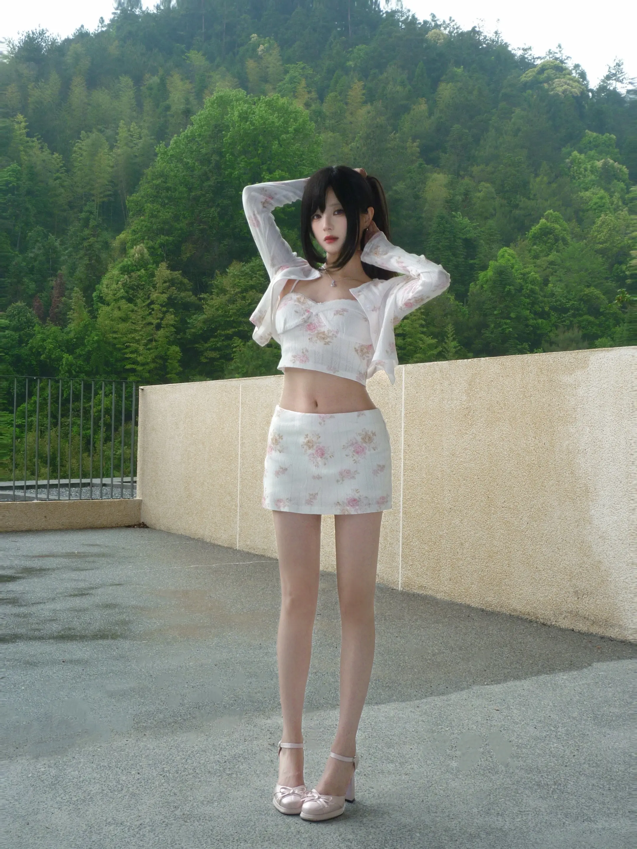 你的眼睛是潮湿的雨季