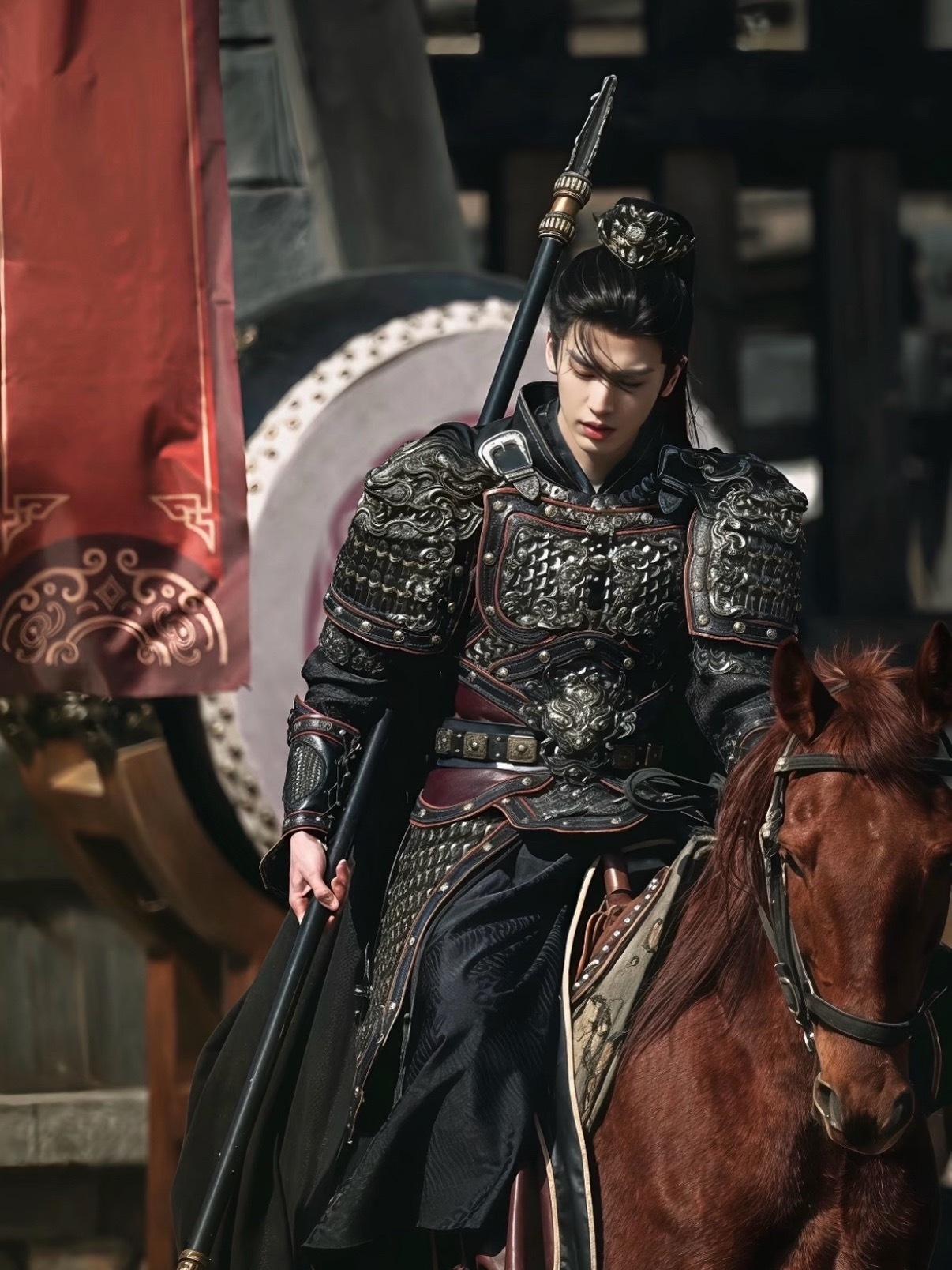 三更化妆，五更打仗！《逐玉》就是一部古偶，古偶的第一核心元素就是美，演员美，画面