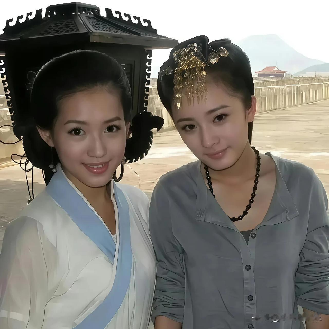 我拿着这张照片问60岁的食堂大妈如果选一个人做儿媳妇你选哪一个大妈都没犹