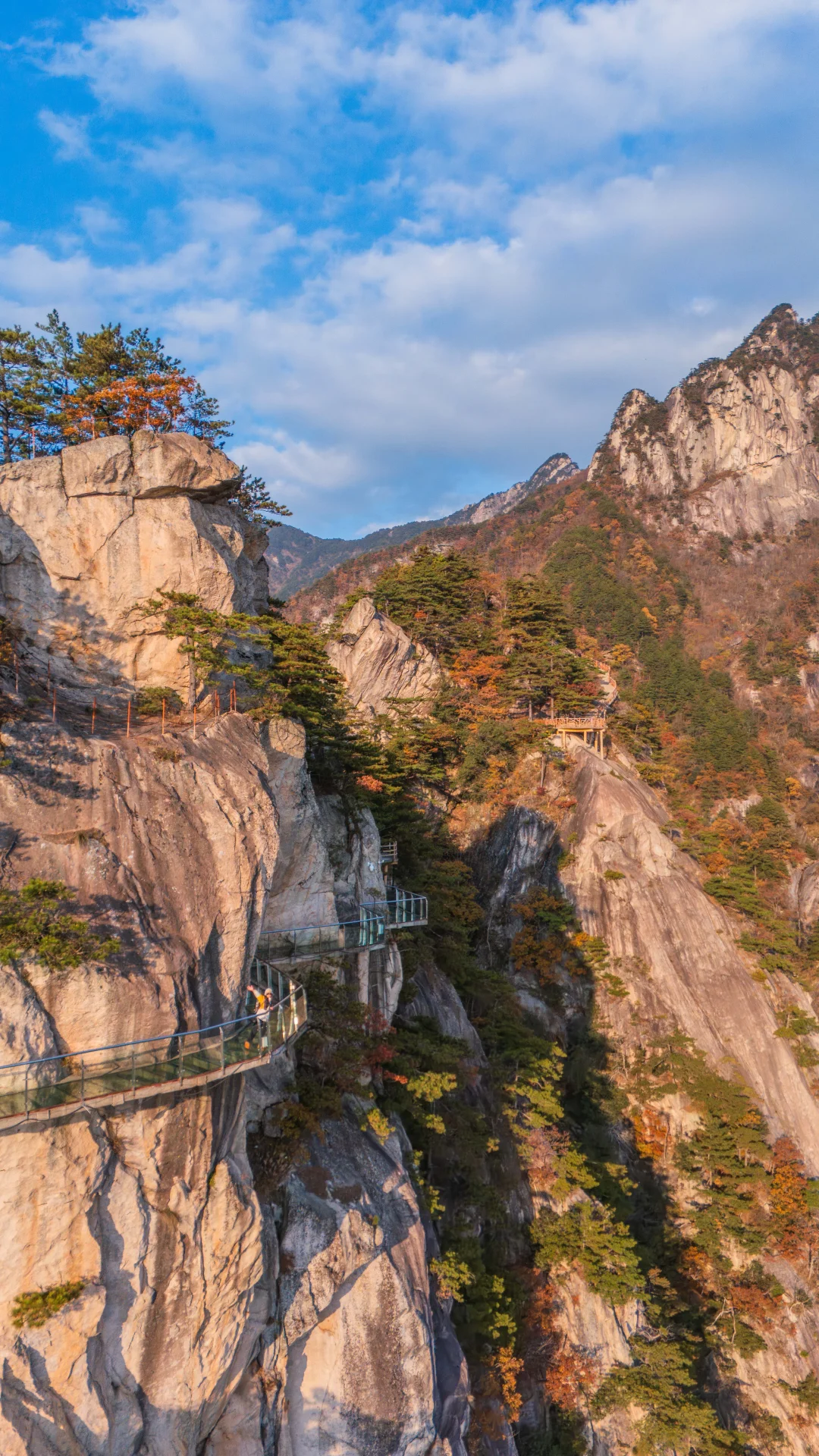 我很少用震撼来形容一座山！武汉自驾2.5h