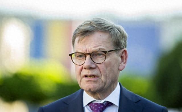 德国要是继续针对中国，迟早毁在自己手里！据香港媒体11月9日报道：新德国政府缺乏