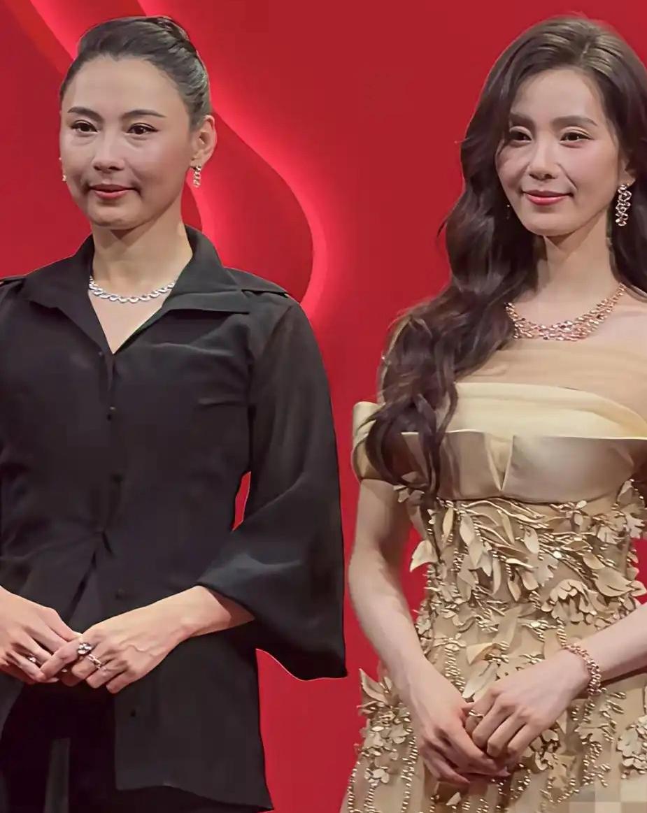 我问老公：“这俩人是谁啊”他对着我一脸嫌弃：“这都认不出？刘诗诗和张柏芝啊！”