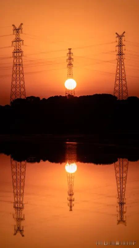 农历每月初一和十五可是很有讲究的日子。在很多地方，初一和十五是祭祀的日子。不少人