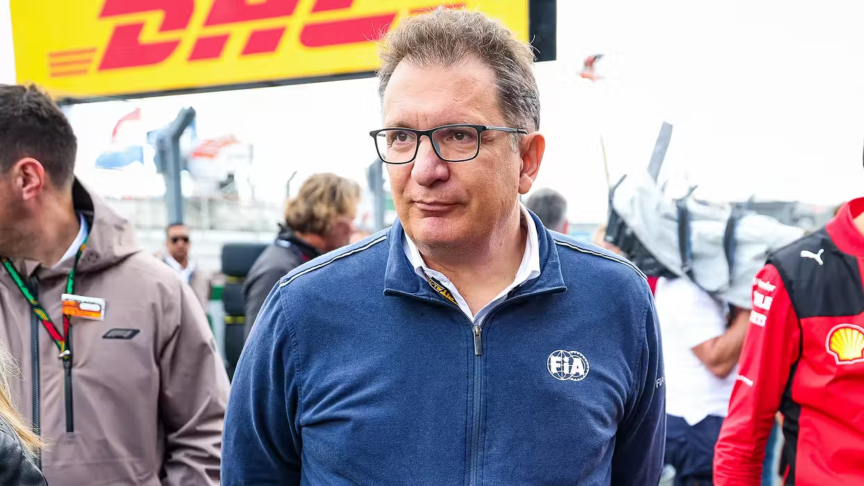 f1针对近期围绕梅赛德斯引擎的“压缩比争议”，FIA技术主管托姆巴齐斯在官方专