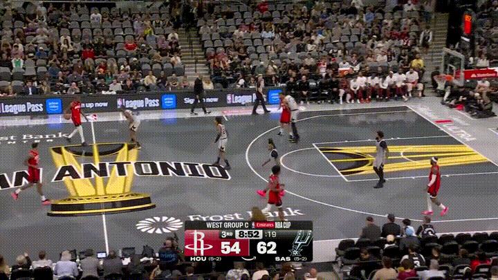 火箭当家球星杜兰特真的发怒了，后果很严重！在今天进行的火箭和马刺的焦点战中，当时