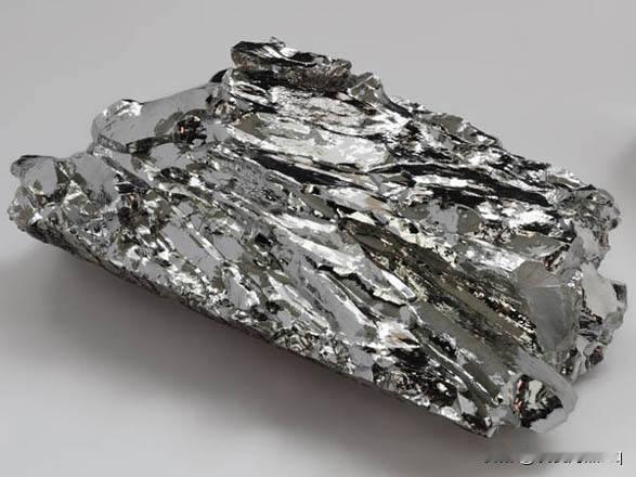 根本不是那么回事！以前看到过一些消息介绍说，一旦美国的稀土等稀有矿产材料中断供