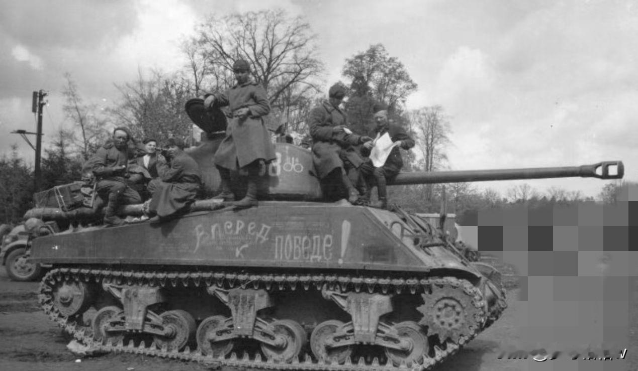 第二次世界大战时期，苏联通过“租借法案”收到了超过4000辆的M4A2坦克，而在