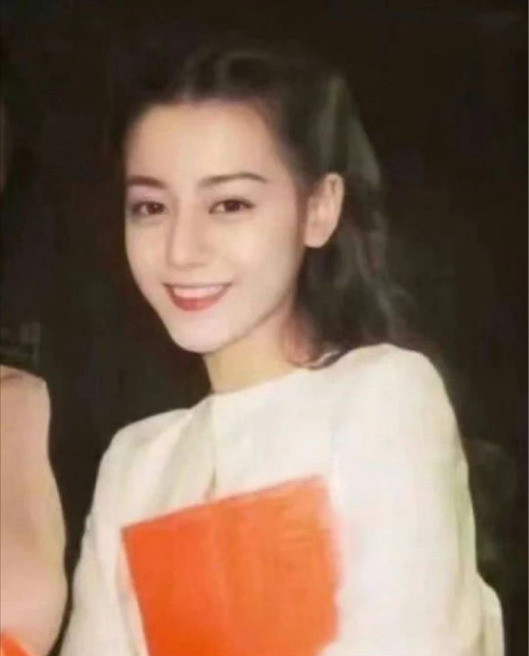 大学时期的迪丽热巴，热巴的颜值没输过！！