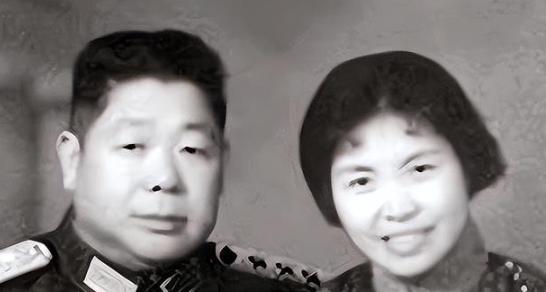 1982年陈锡联将军的二儿子陈再文牺牲了，当时陈锡联的年纪大了，中央害怕他会过于