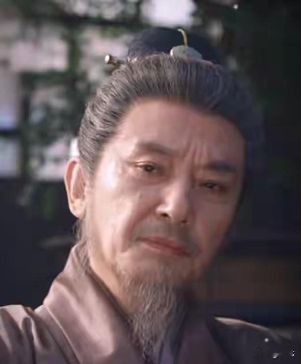 “可不能让帅老头演祖父！”“这个老头太漂亮了！”最近看《兰香如故》，侯长