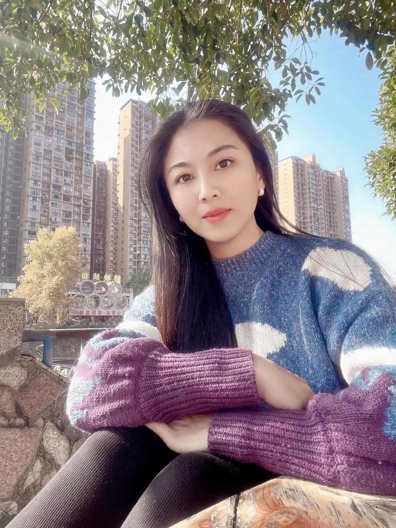 不是人变了，是座位变了。坐在什么位置，就得说什么话。