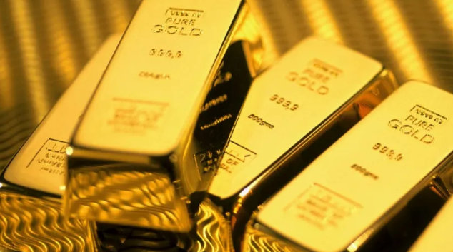 【投资金条遭抢购】受近期伊朗战局持续发酵的影响，国际金价波动加剧，国内实物黄金