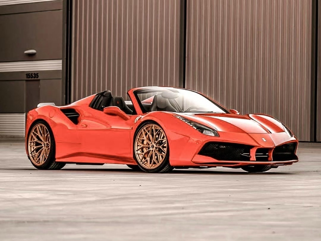 关于开车的10条人生哲学：1.开车是为了到达！2.多开几年后，你的车速会降下来。