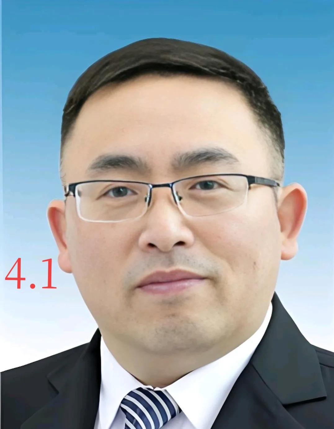 这届网友真是福尔摩斯转世，南博这事儿算是彻底兜不住了。当年的《江南春》怎么流