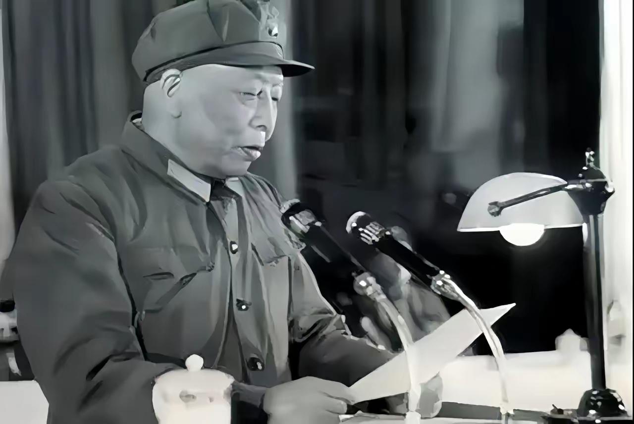 开国上将宋时轮好热闹，老战友上门，必摆家宴。饭钱全自己掏，陪大领导吃饭也一样。这
