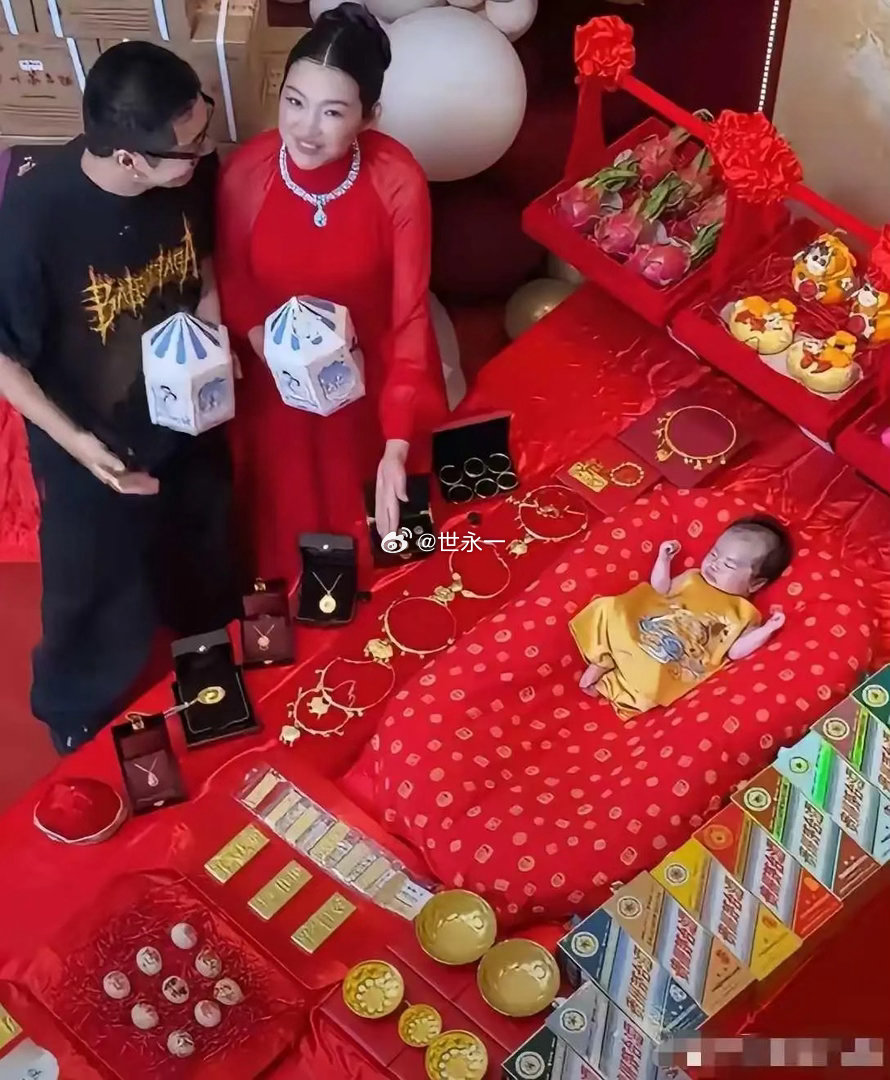 这个宝宝可以躺平了​​​