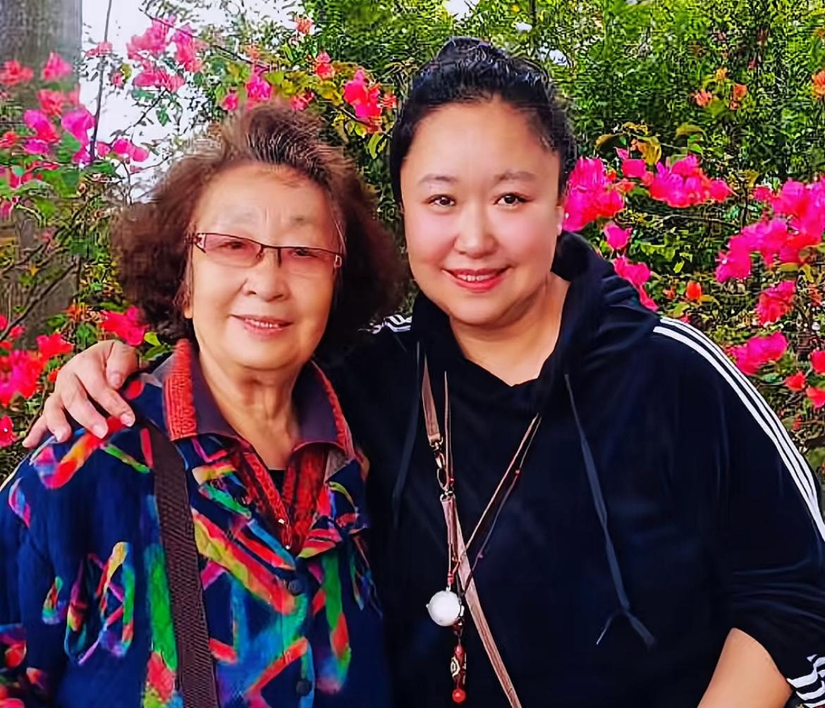 表演艺术家彭玉去世！享年93岁，晚年定居珠海养老，再婚嫁给“姐夫”，两个女儿都有