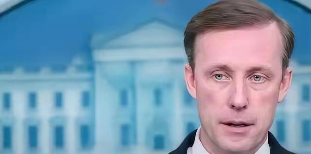 官都承认中国不会垮，只能共存，对抗赢不了。中东这边沙特伊朗在北京和解，沙特要进金