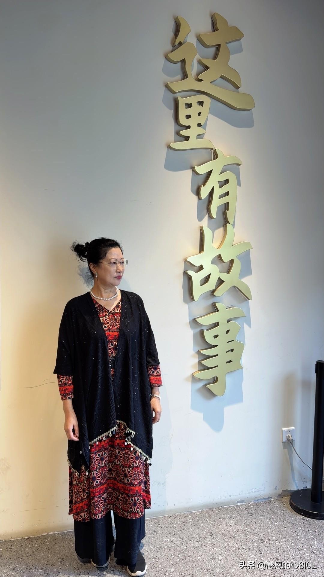 大连东关街，打卡拍照超级好看！国庆假期，大连来了好多外地游客。东关街里，打
