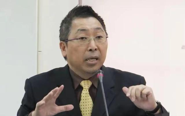 台湾名嘴唐湘龙忠告郑丽文：台湾是中国的一个省，国民党主席现在的位置最多相当于一个