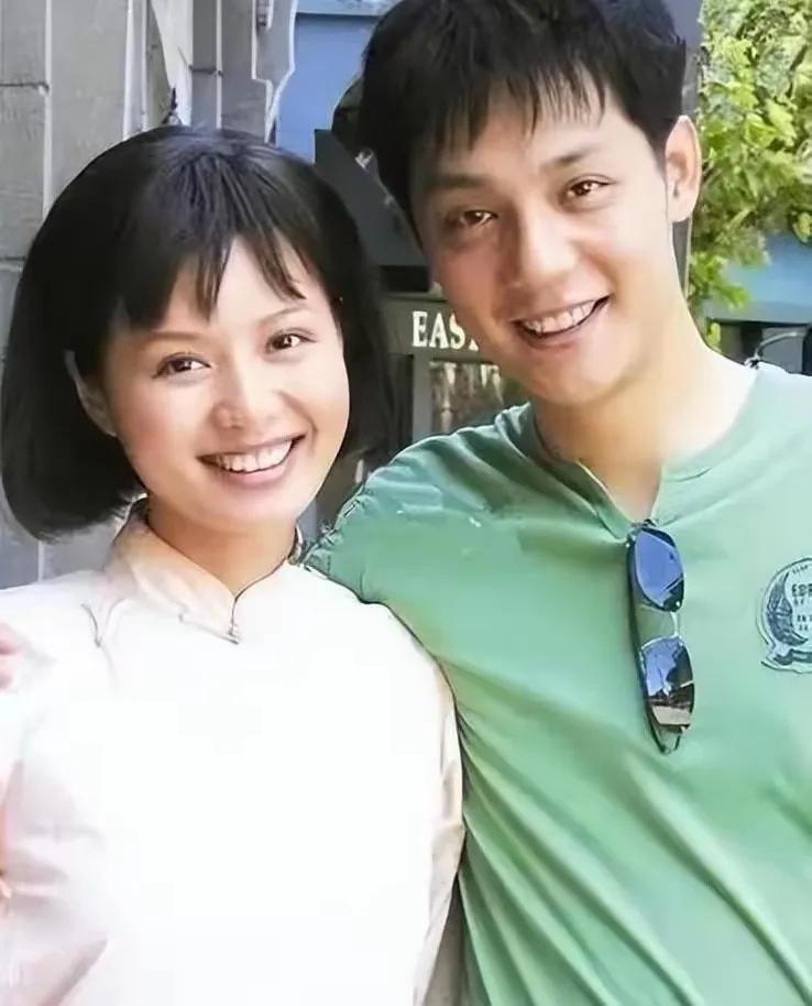 提起傅程鹏，不少观众还记得他演的“天狼”那股硬朗劲儿。凭借《我是特种兵》走红后，