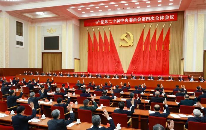 10月10日上午10点，国新办新闻发布会落下帷幕，人社部推出多项工资相关新举措。