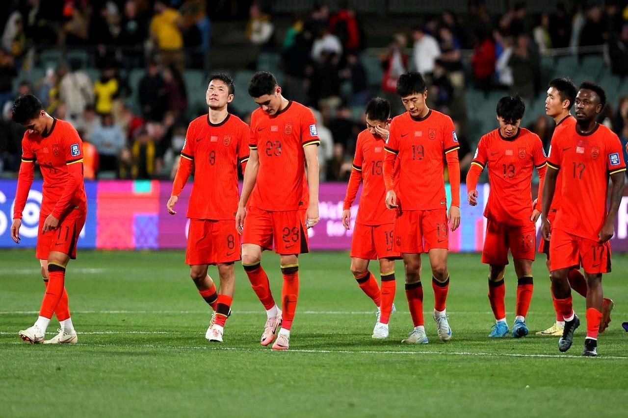 伊朗可能打不了世界杯了。但那个递补的梦，该醒了。冲突升级后，伊朗足协主席亲