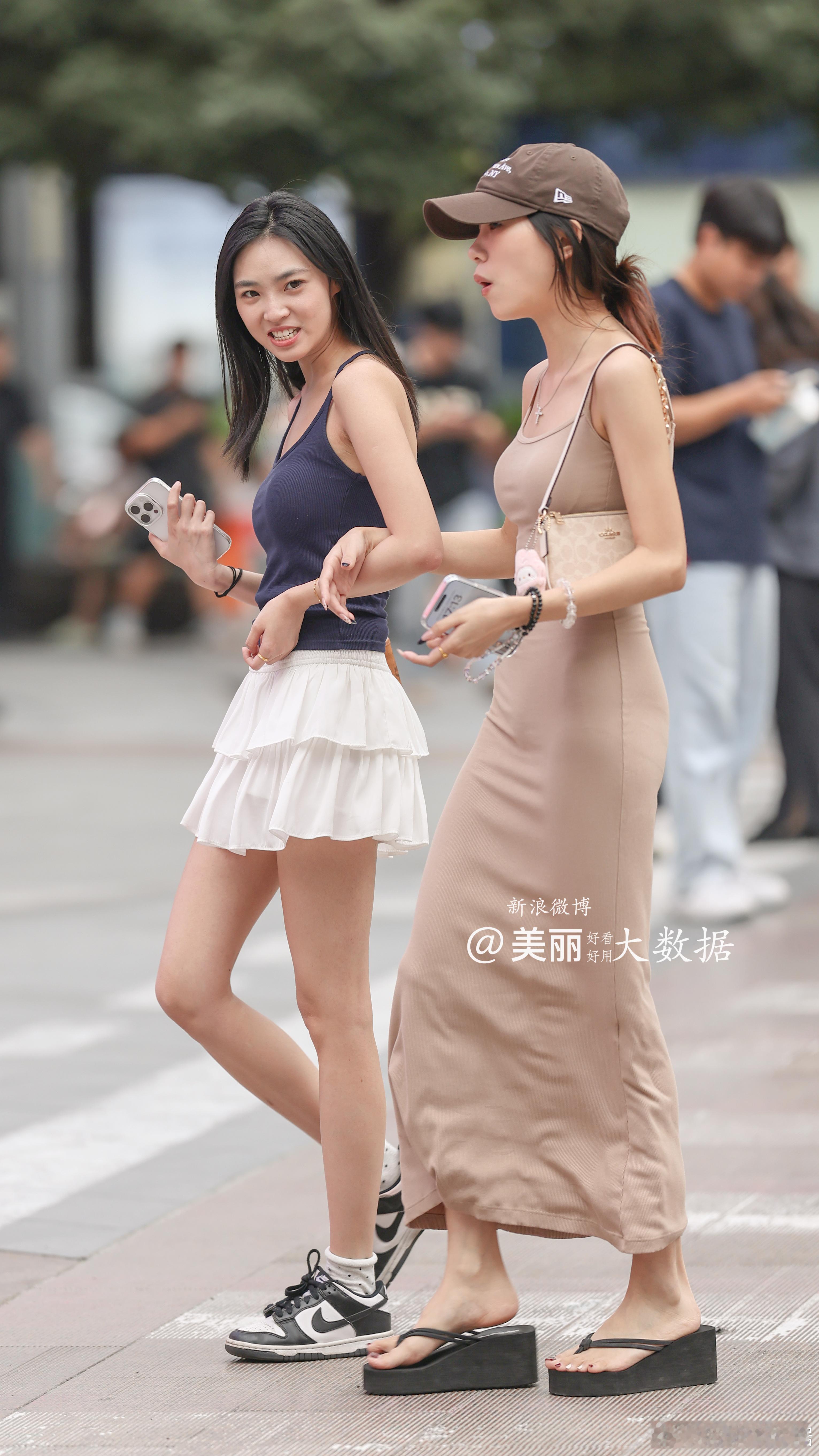 有趣的。朝发夕至