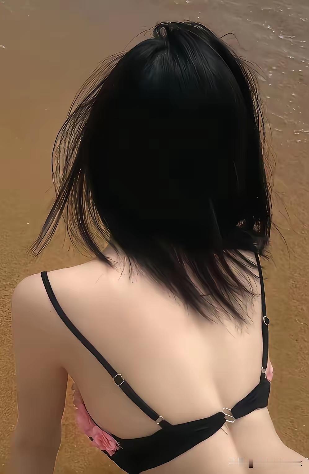 为啥不少小女生钟情大叔呢？你瞧，大叔遇到事儿那沉稳劲儿，可不是装的。他们摸爬滚打