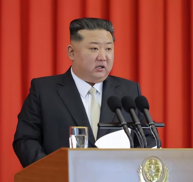 朝鲜兵出援俄，不是讲义气，是卖命换饭吃。一万个兵，一个月拿走三千万美金，全归