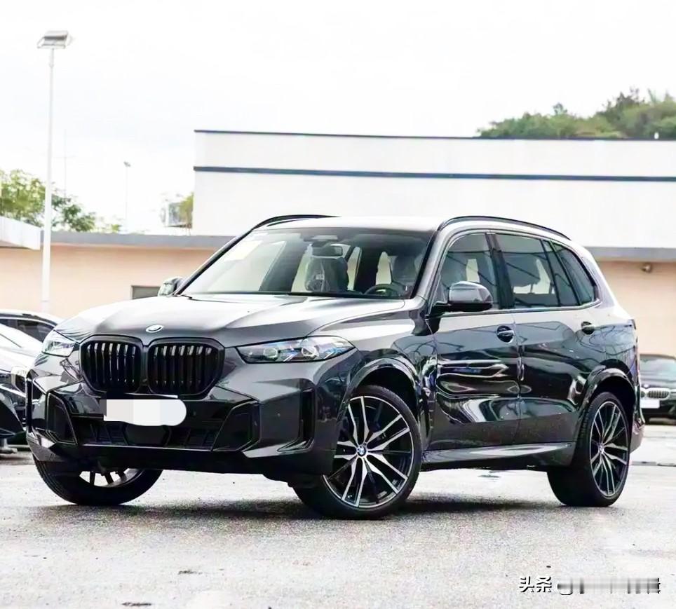 开宝马X3的兄弟集合！是不是市区通勤看油耗表就头疼，高速跑起来又觉得挺省？作为开