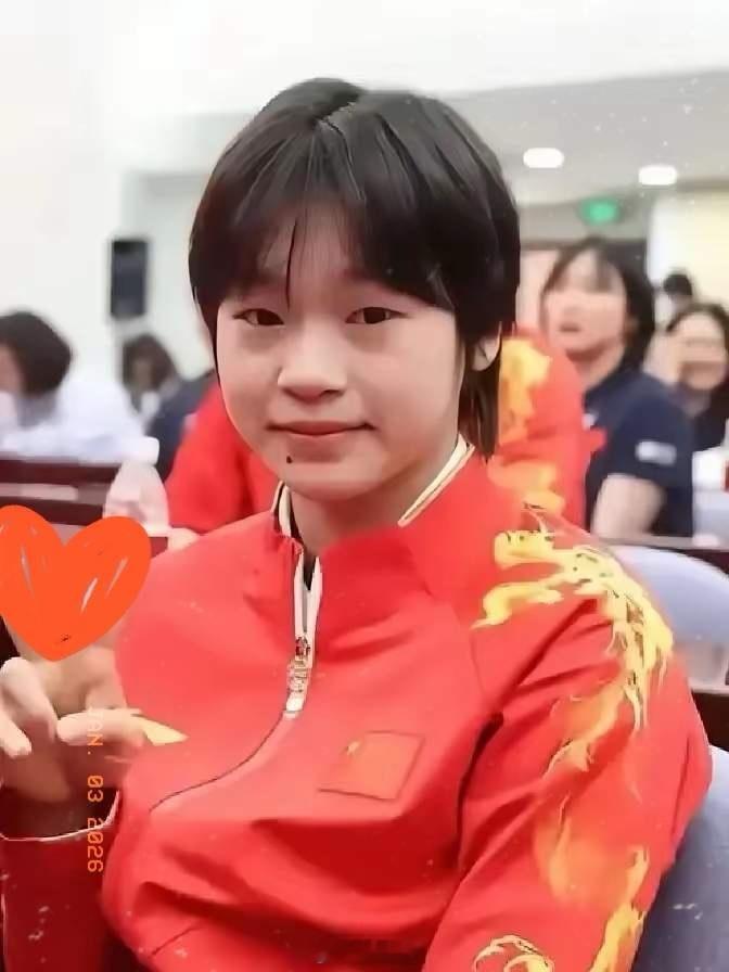 近日，全红婵签下一个国际代言，她所获得的钱，够其他跳水运动员拿30个世界冠军。品