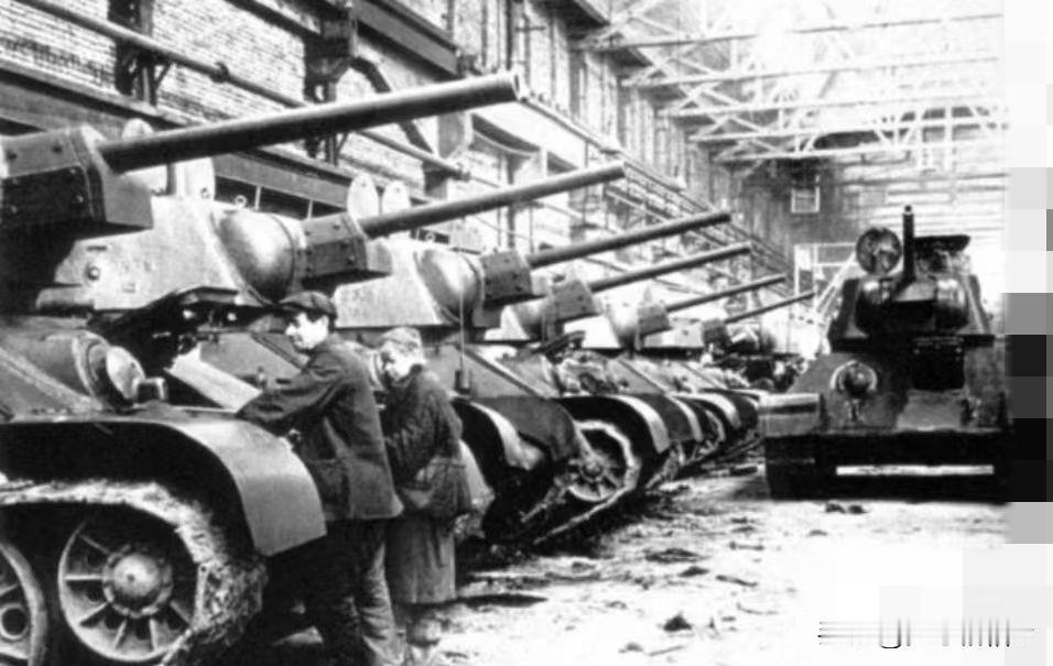 第二次世界大战时期苏联军事工业生产了超过50000辆（5万辆）坦克，虽然战争结束