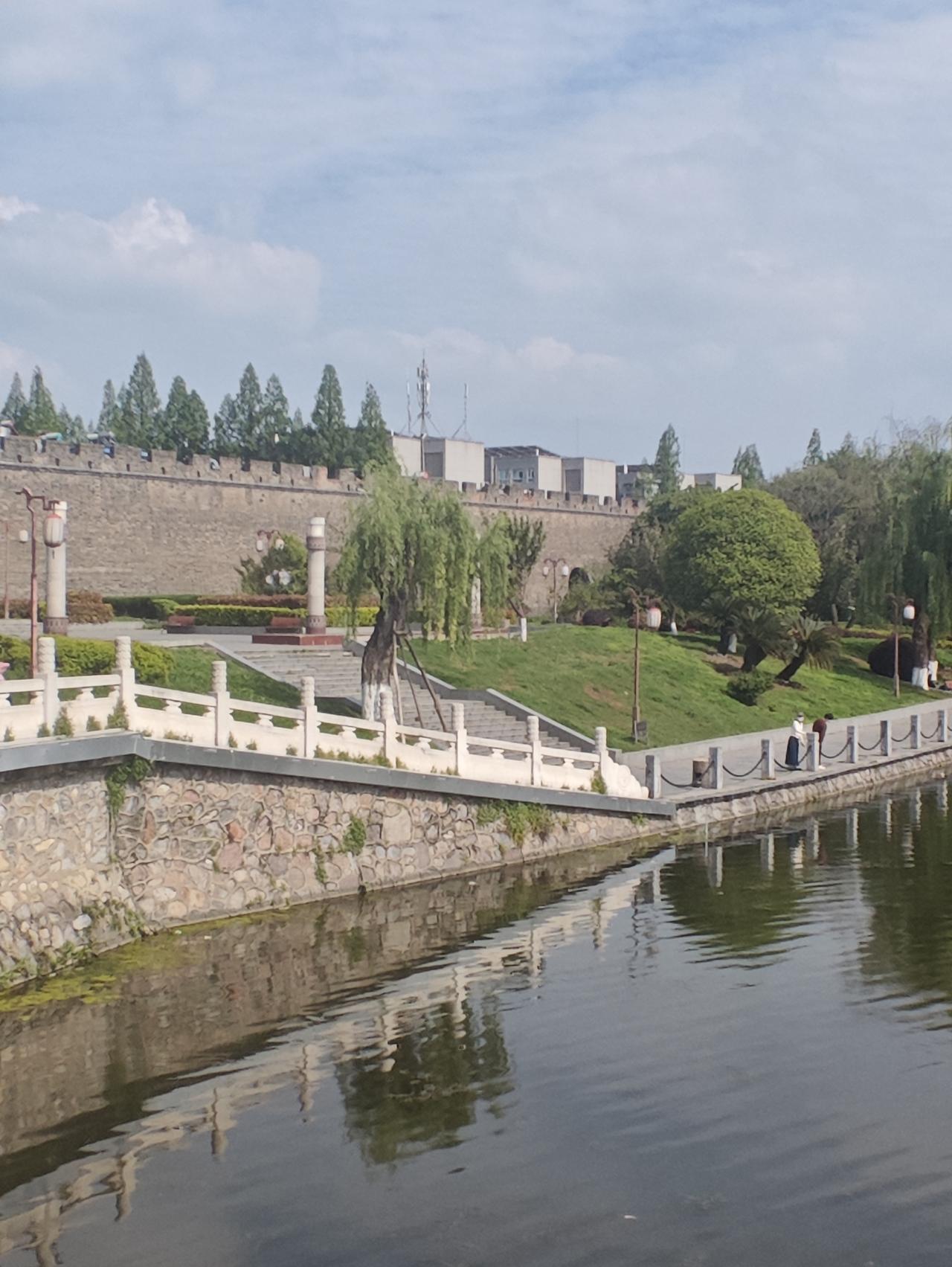 心态，是一个人最好的底牌。人这一生，过得好不好，拼的不是财富，不是背景，而