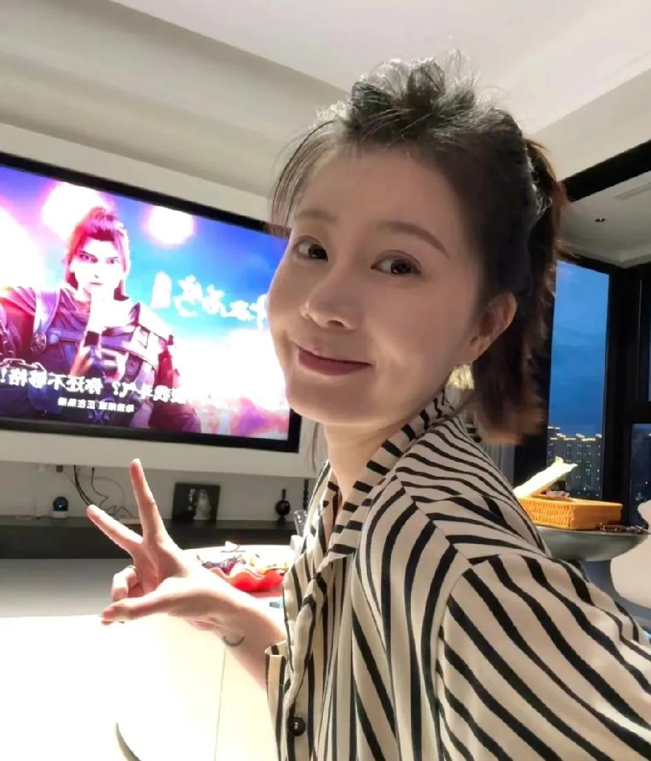中产女生真的不要着急买车买房证明自己我发现了没有人兜底的中产女生，总是急于用买