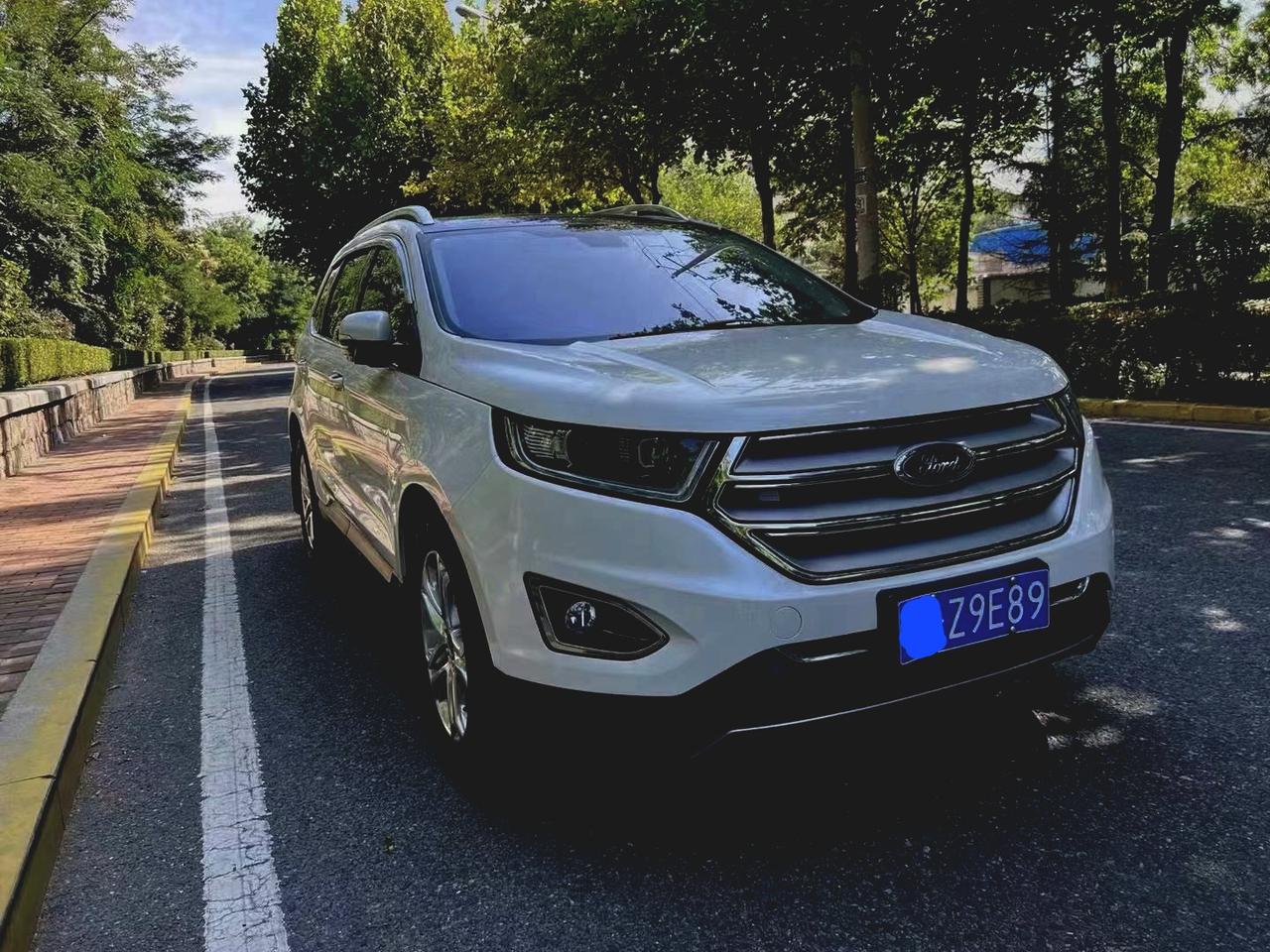 这是一台比较特别的福特。这台车的底盘质感也是福特里边我认为最好的。当年30万以下