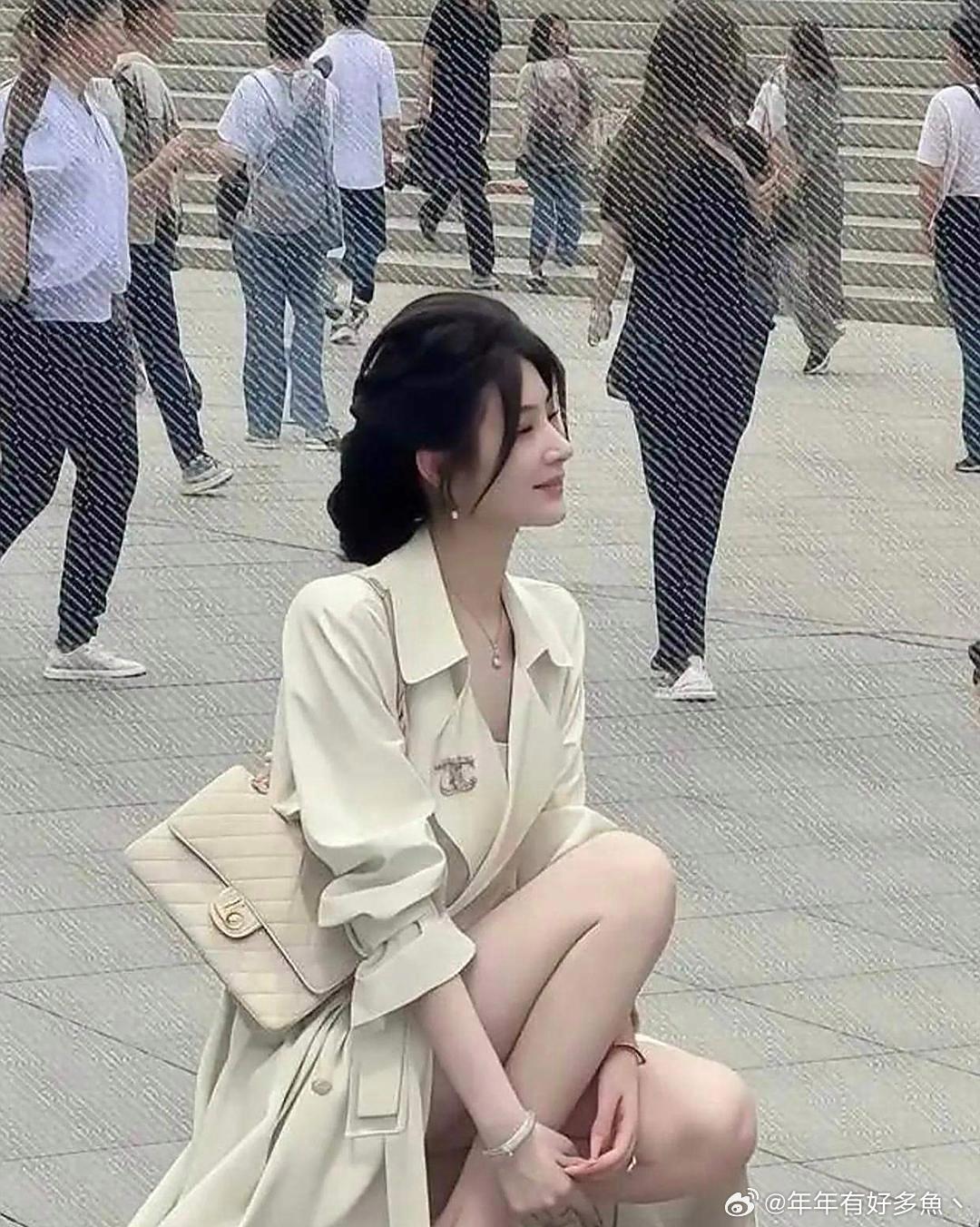 是上辈子拯救了银河系，才能娶到这样的老婆来报恩吧！