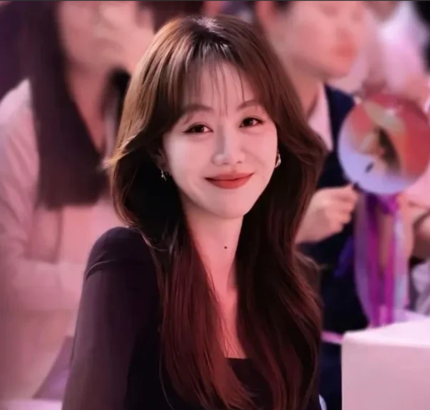 姜妍能嫁给京圈行长，是有原因的。并非行长馋她身子，而是因为姜妍太女人了！