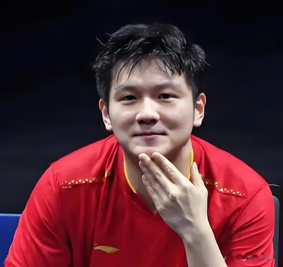樊振东又隐身。过几天就是成都混团世界杯了，看咱国乒的名单，有王楚钦、林诗栋、梁靖